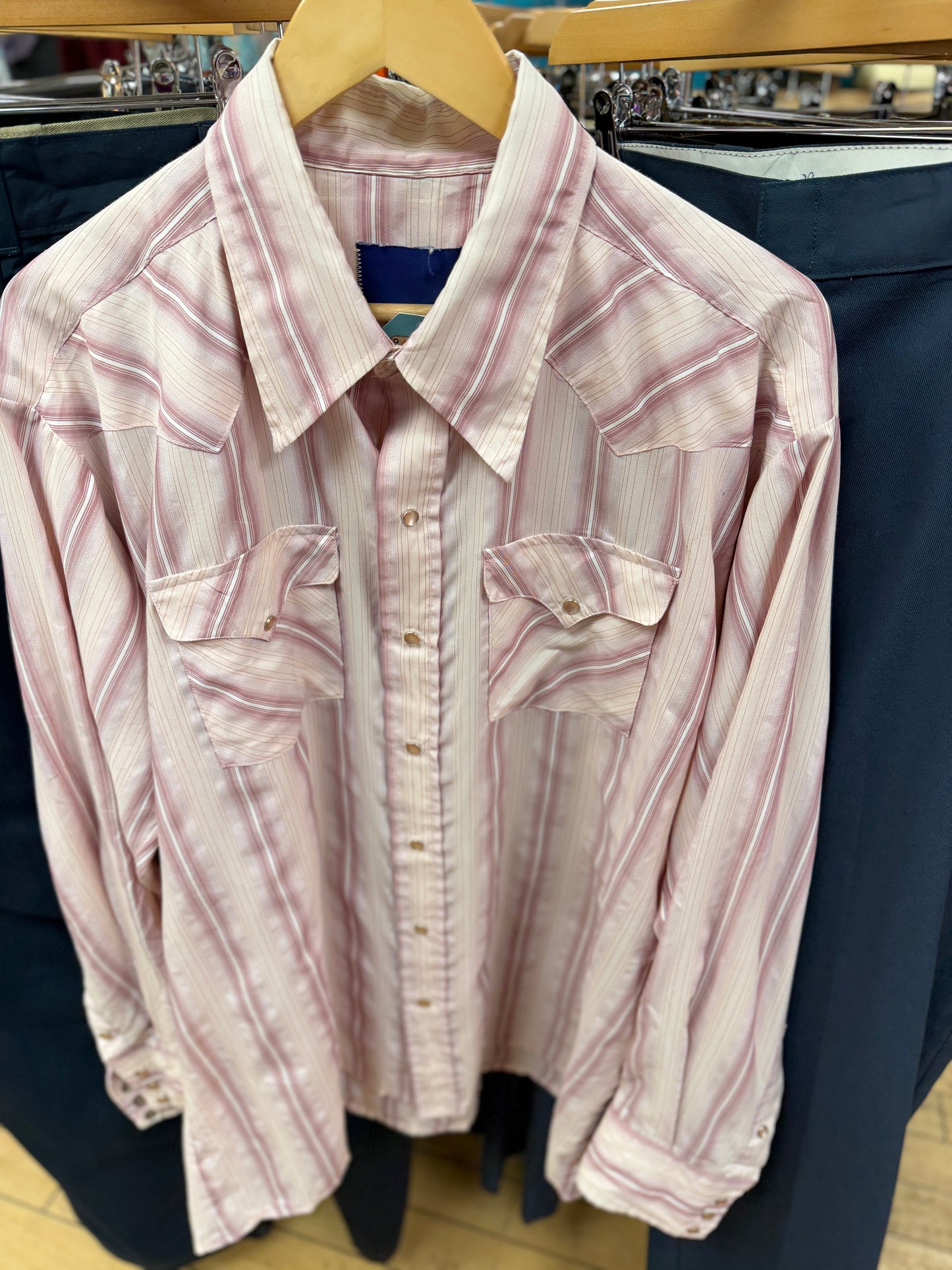 Pink Striped Western Long Sleeved Shirt - L