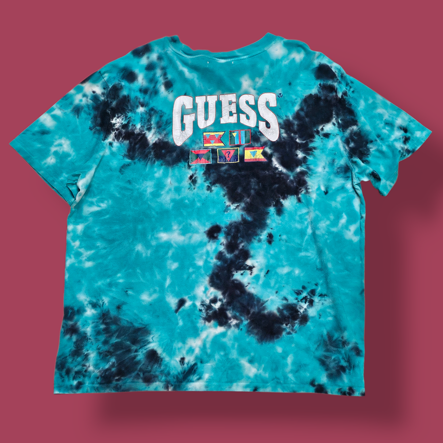 Guess Originals Embroidered Logo and Back Print Tie Dye T-shirt - XL