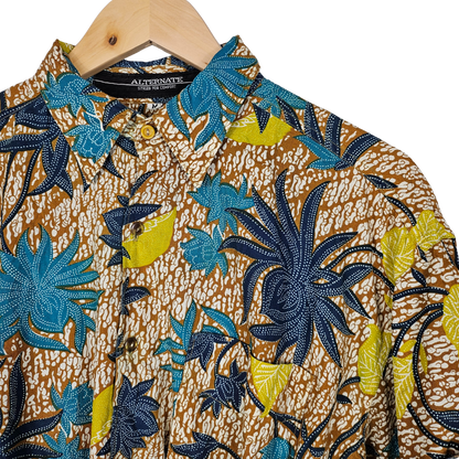 Reworked Cropped Shirt With Tropical Print