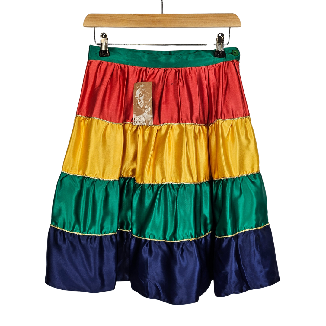 Robe Pourlle Green/blue/Red/Gold striped skirt