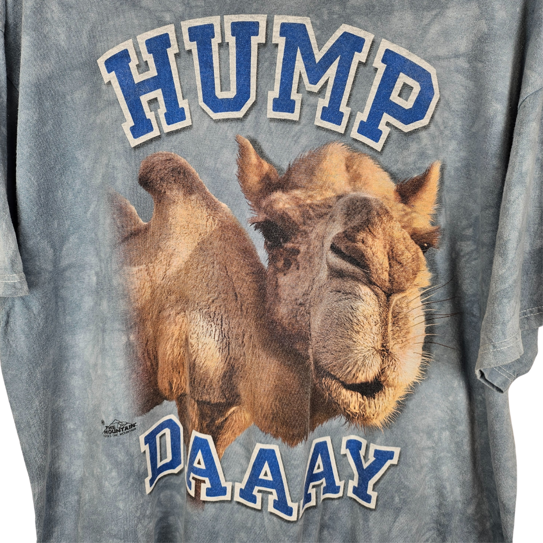 The Mountain Style Camel Hump Daaay T-shirt - XL