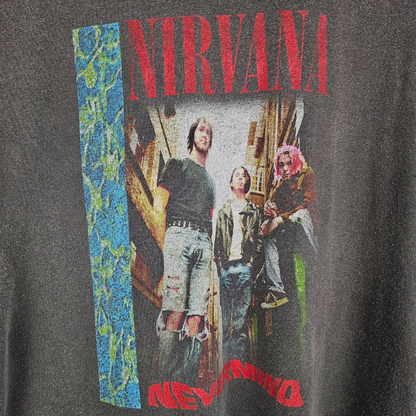 Nirvana Official Distressed Nevermind T-shirt - L