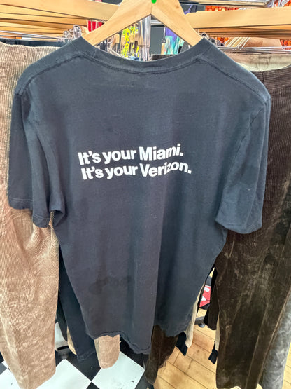 Verizon Miami T-shirt - L