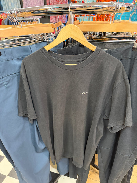 Obey Lotus Flower T-shirt - L