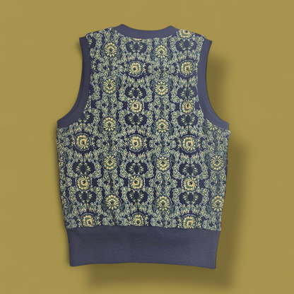 Valley Youth Retro Print Sleeveless Jumper - S